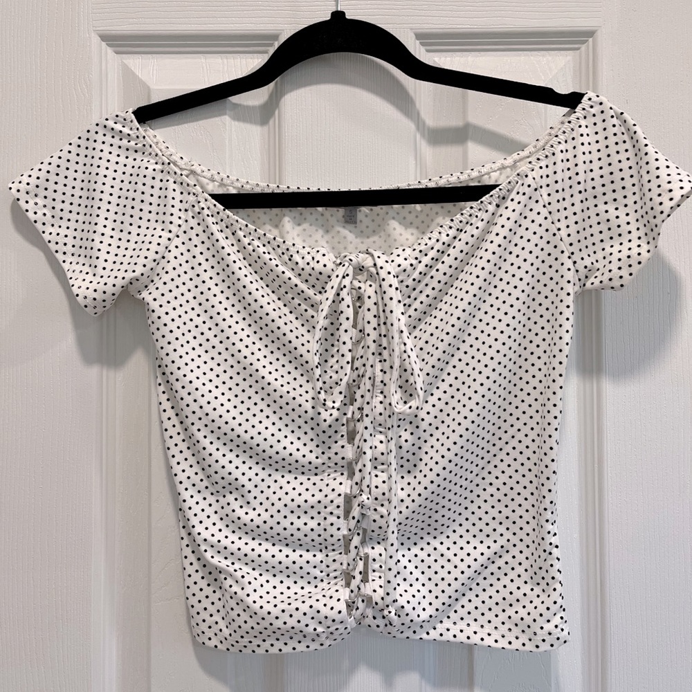 Charlotte Russe 🔝 off the shoulder
